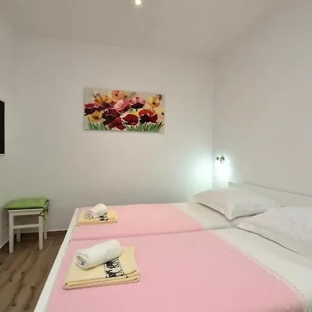 With Swimming Pool Rijeka - 24958 Apartamento Rijeka